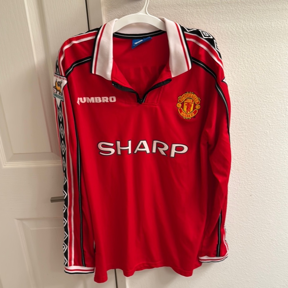 Umbro Red Manchester United Soccer Beckham Jersey